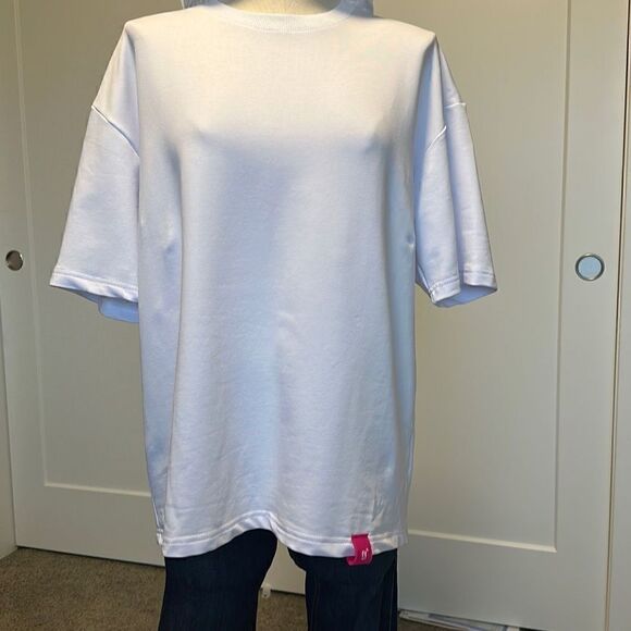 FT NFT T-Shirt & Bucket Hat Bundle-NWOT - Picture 4 of 8